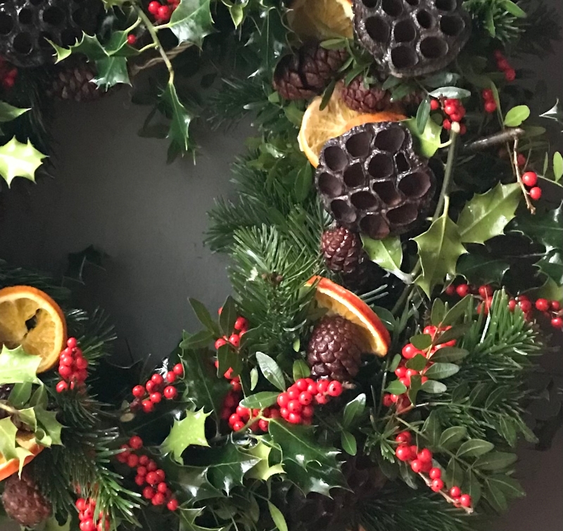 Luxury Cones and Fruits Wreath